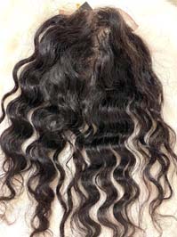 Laceclosure lockigt hår 35cm 4 gånger 4